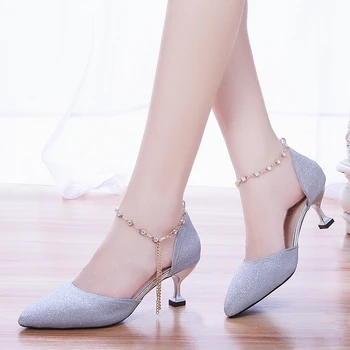  2022 г. Нови пролетно-есенните модни пикантни обувки на висок ток с остър бомбе и метална верига с кристали, дамски Обувки на висок ток в Голям размер, 34-43